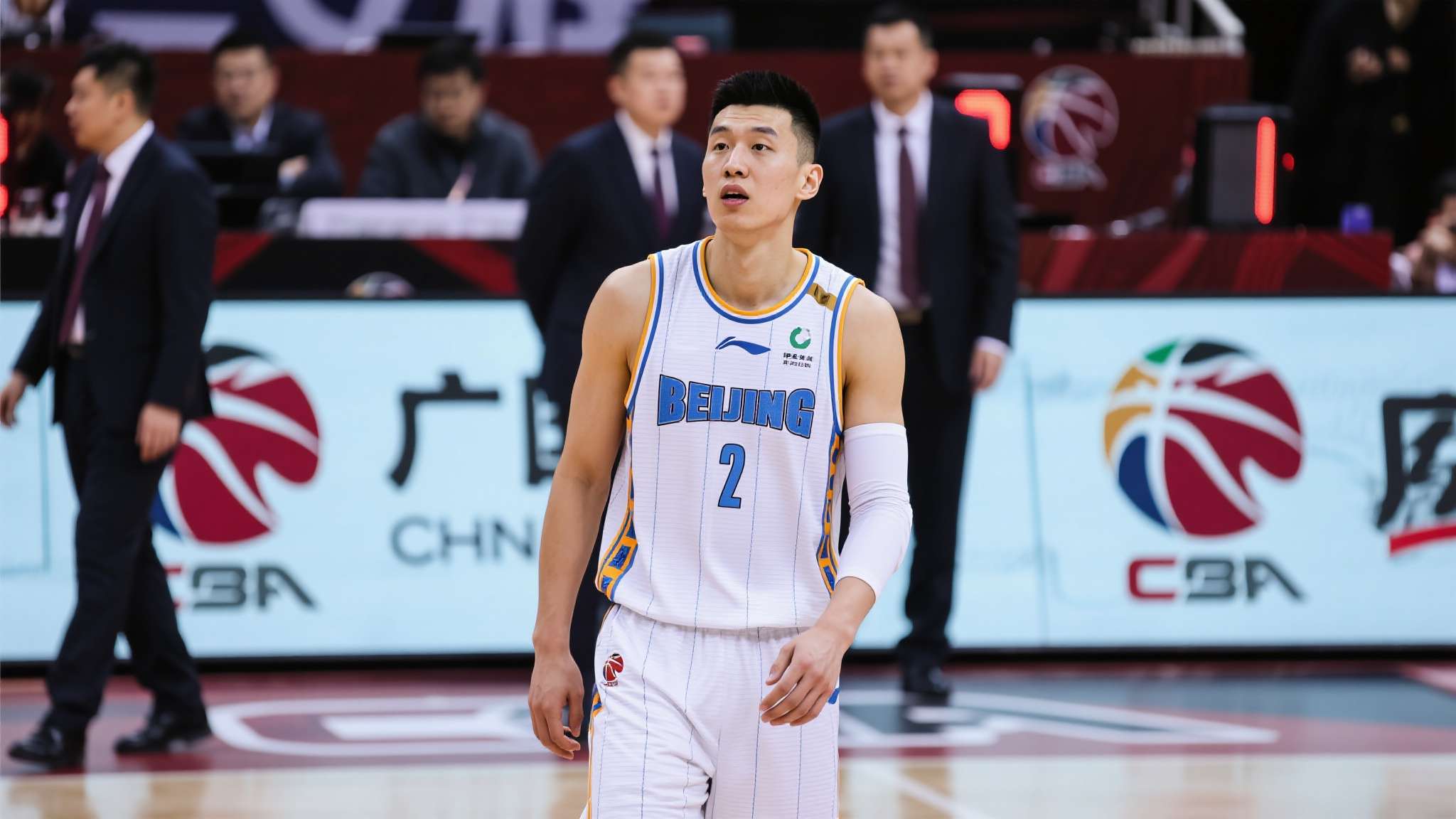 CBA要变天了!四川41连败球员都快跑光了,香港金牛3连冠坐等升级 CBA要变天了!四川41连败球员都快跑光了,香港金牛3连冠坐等升级